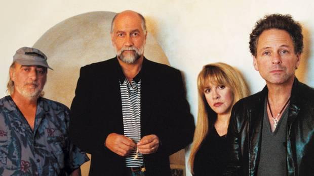 Fleetwood Mac Announce “On With The Show Tour”