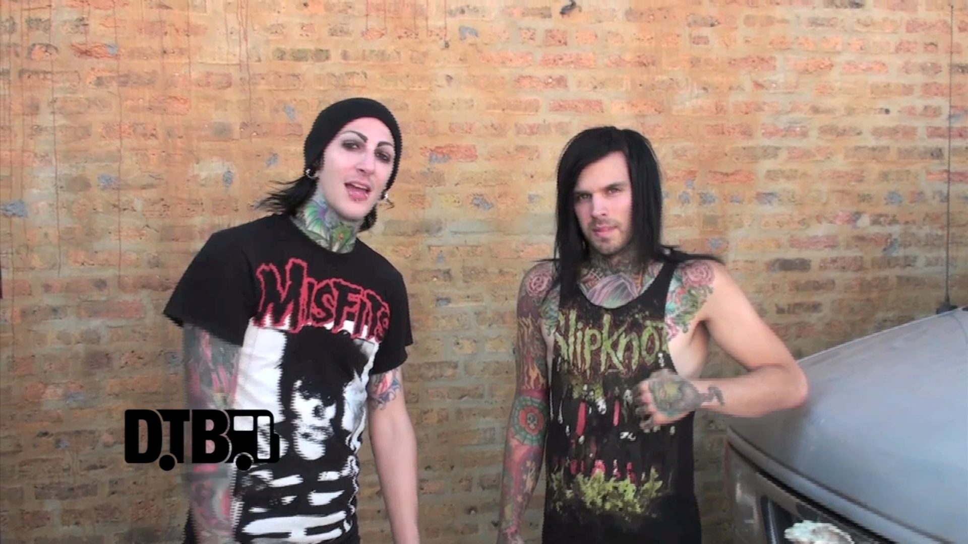 Motionless In White – BUS INVADERS (The Lost Episodes) Ep. 1 [VIDEO]