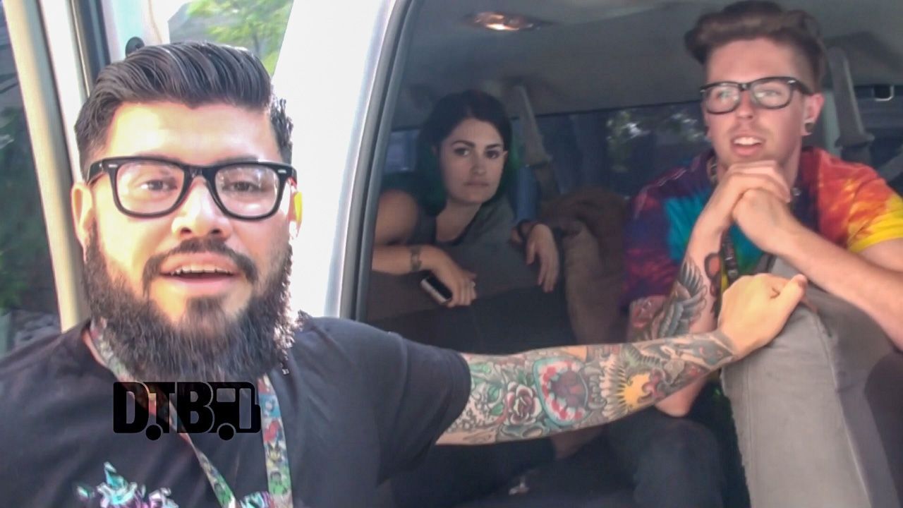 iwrestledabearonce – BUS INVADERS Ep. 901 [VIDEO]
