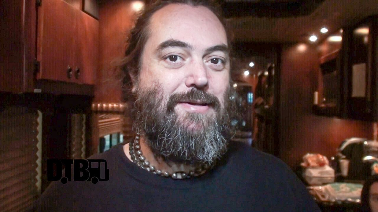 Soulfly – BUS INVADERS Ep. 946 [VIDEO]