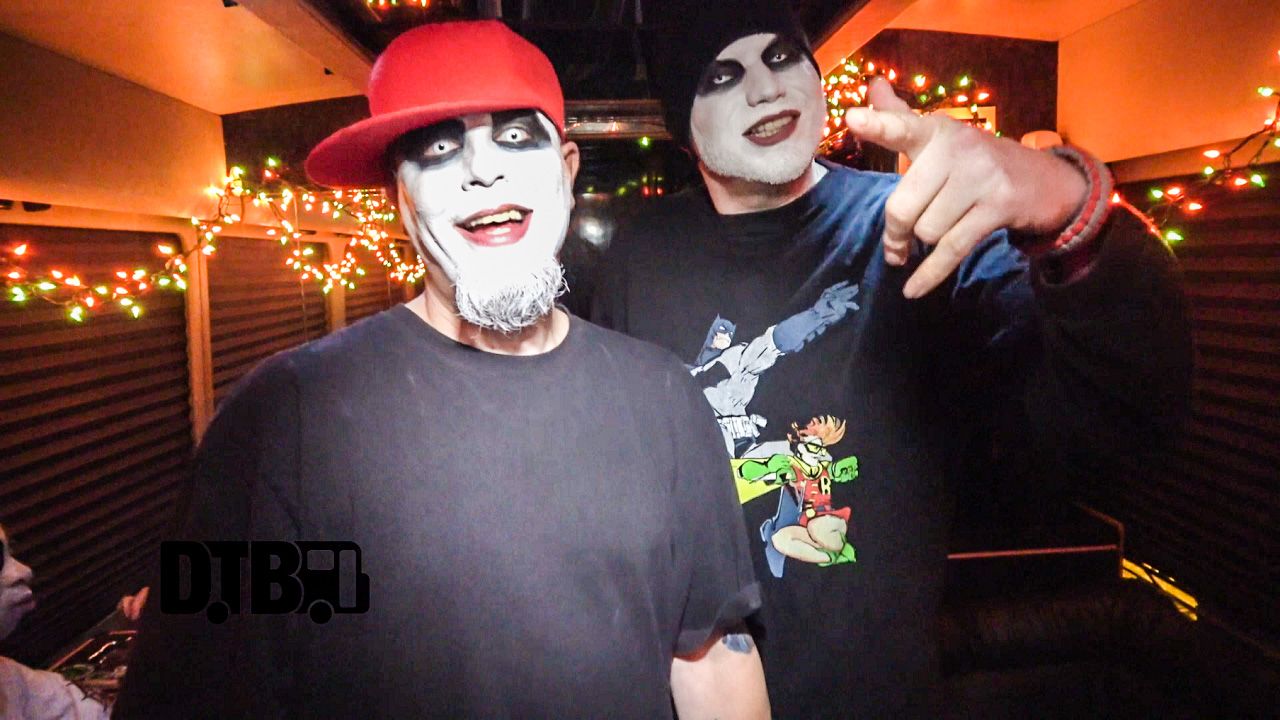 Twiztid – BUS INVADERS Ep. 1076 [VIDEO]