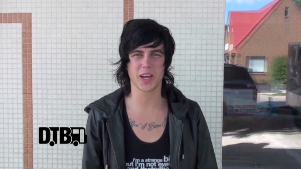 Sleeping With Sirens – BUS INVADERS (The Lost Episodes) Ep. 2 [VIDEO]
