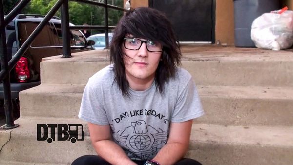 SayWeCanFly – CRAZY TOUR STORIES Ep. 282 [VIDEO]