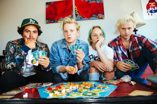 SWMRS Announce North American Tour 2016