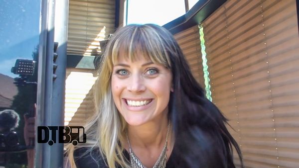 Fireflight – BUS INVADERS Ep. 920 [VIDEO]