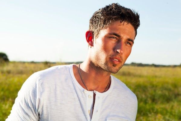 Michael Ray Extends His “Think A Little Less Tour”
