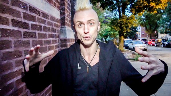 Icon For Hire – CRAZY TOUR STORIES Ep. 511 [VIDEO]