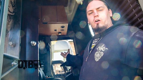 Nile – BUS INVADERS Ep. 1162 [VIDEO]