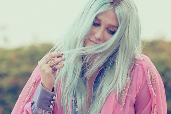 Kesha Announces the “Rainbow Tour”
