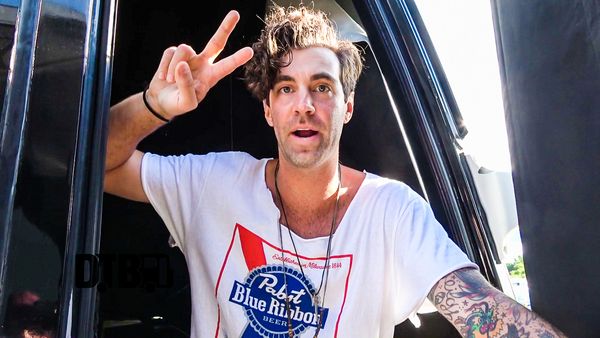 American Authors – BUS INVADERS Ep. 1204 [VIDEO]