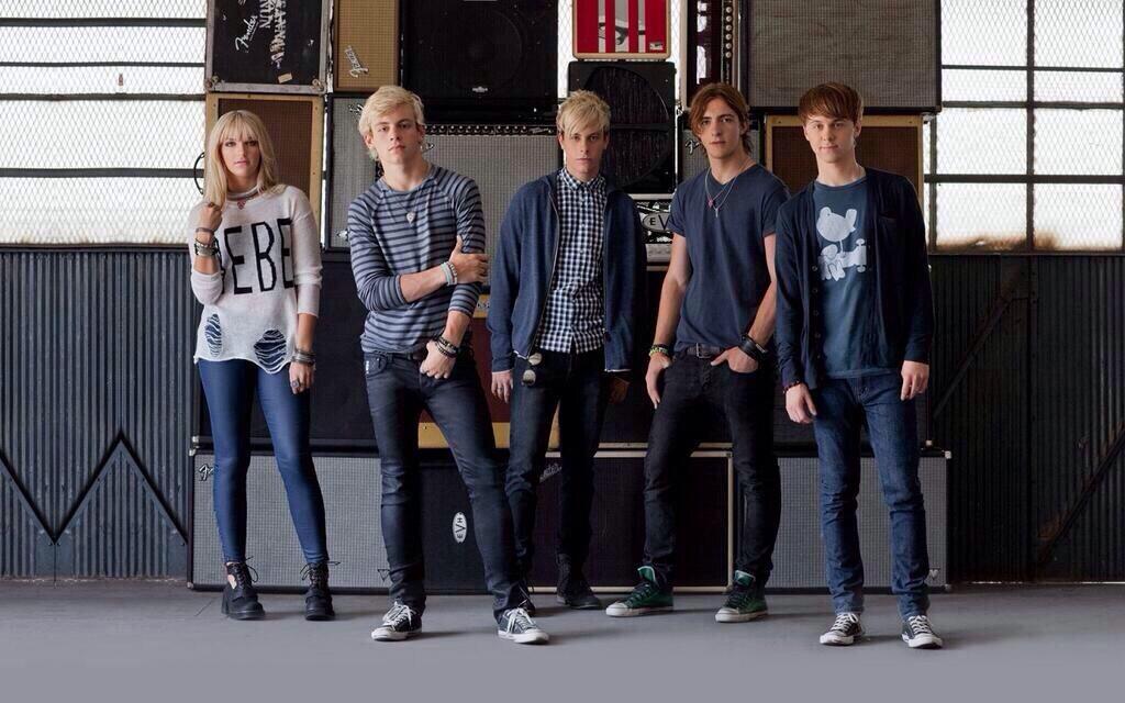 r5 moving wallpapers